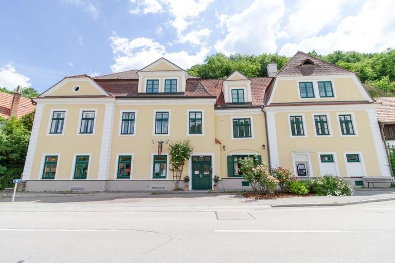 Straßenansicht