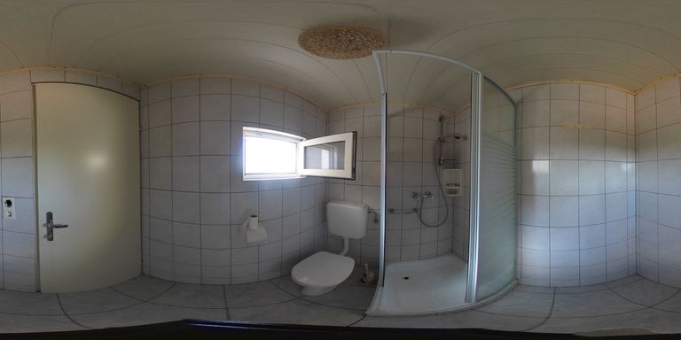 33_Altbau OG 1-Bettzimmer Bad