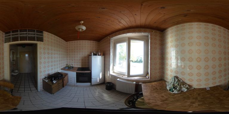 30_Altbau OG Küche und WC