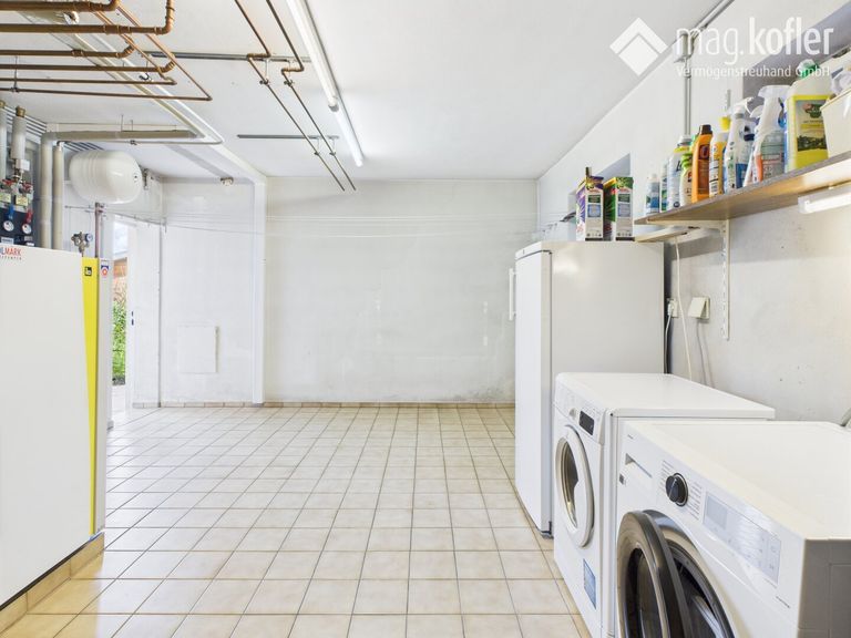 Waschraum / Heizraum