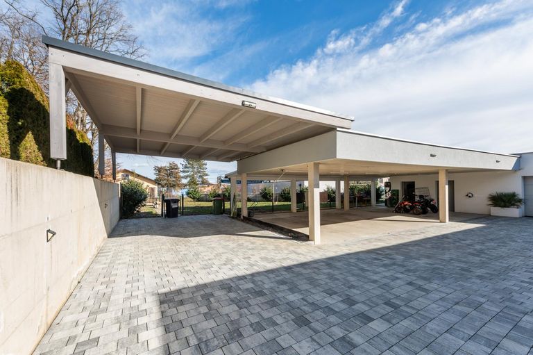 Carport