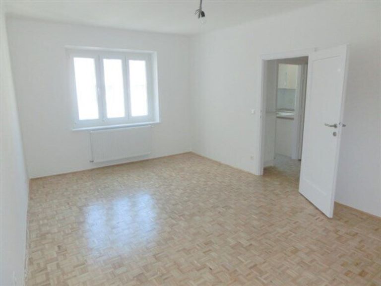 Schlafzimmer Richtung Innenhof