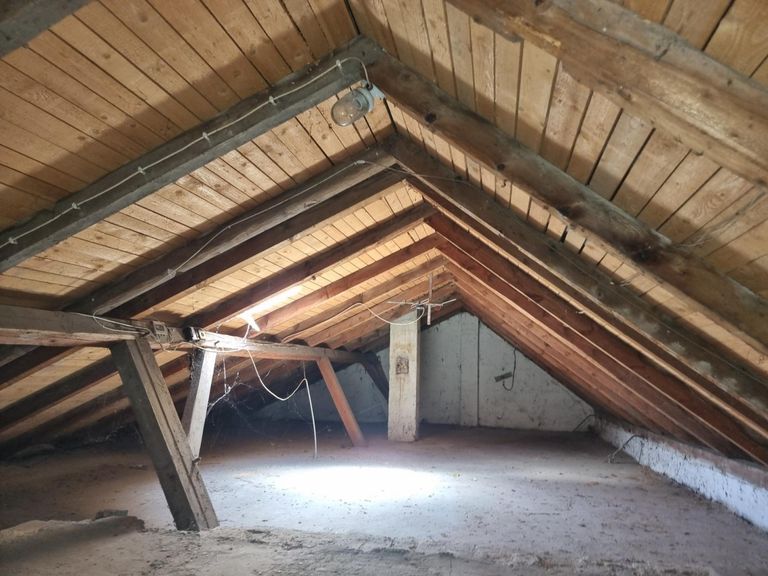 EFH 2104 18 Dachboden
