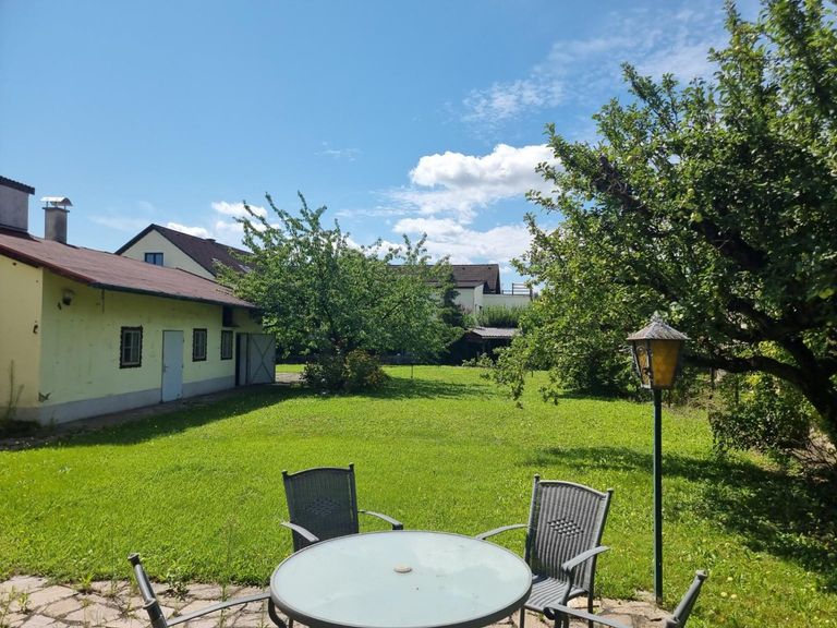 EFH 2104 04 Garten