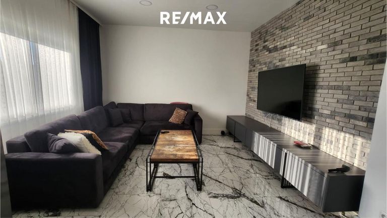 Wohnzimmer in der Wohnung im Nebengebäude