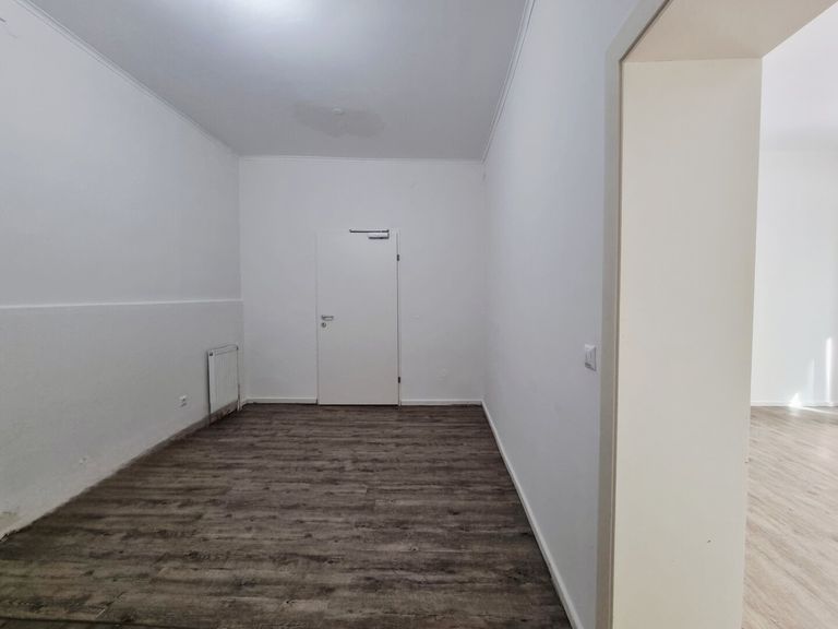 Verkaufsraum / Mitte