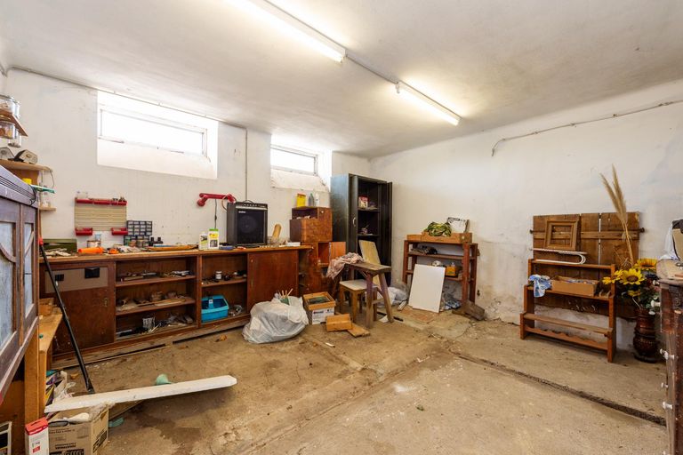 Wirtschaftsgebäude - Raum 1