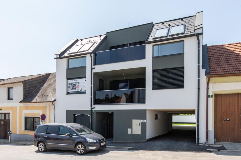 Apartment Neusiedl am See, Straßenansicht