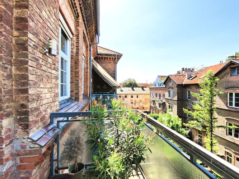 12_Balkon_Wohnzimmer_Aussicht