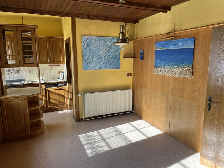 Esszimmer mit Küche