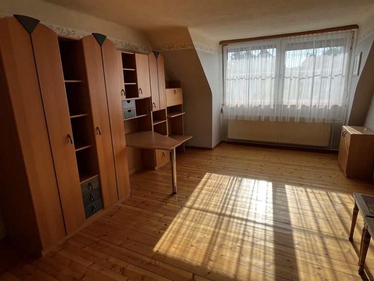 Zimmer 3 OG ca. 20,5 m²