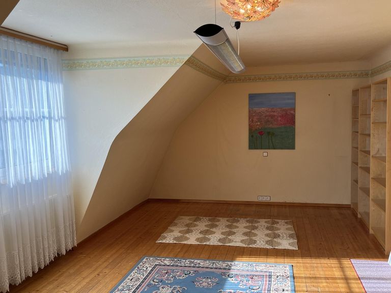 Zimmer 1 OG ca. 22 m²