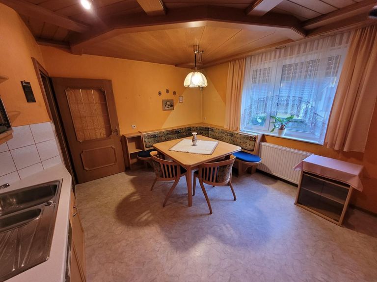 07_Essbereich.jpg – Essplatz mit Eckbank