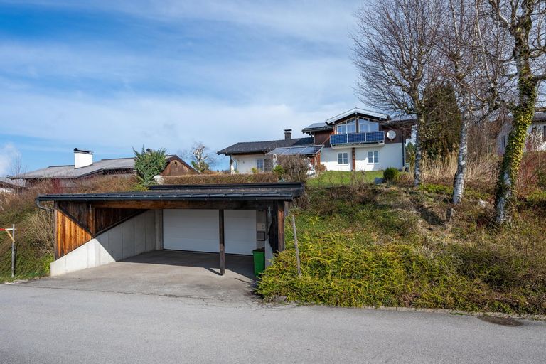 349 Außenansicht Garage Carport