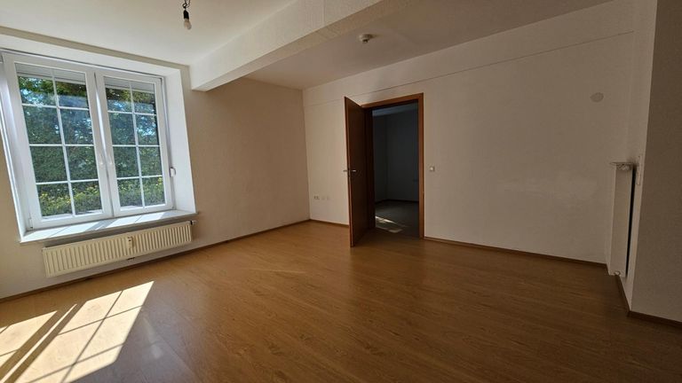 20250820_100359_resized