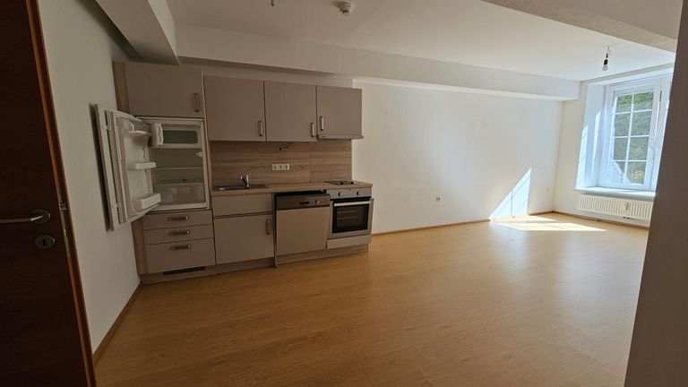 20250820_100512_resized