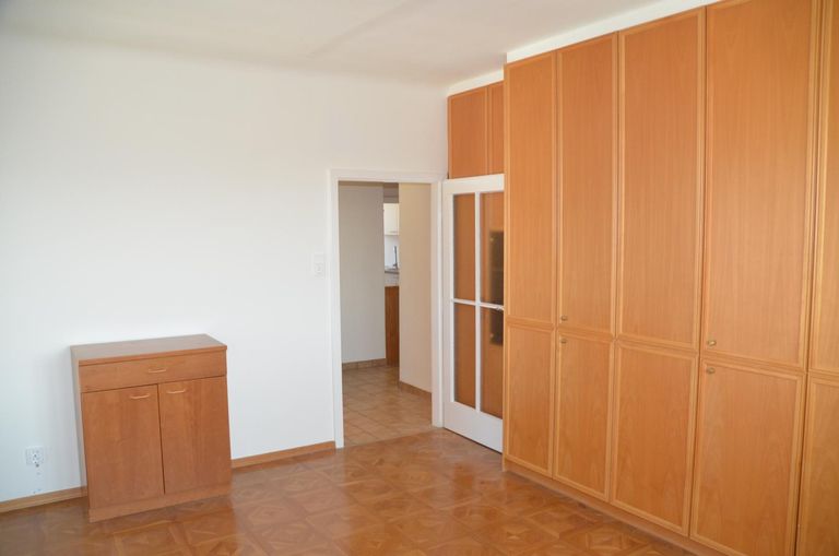 Schlafzimmer Ansicht 2