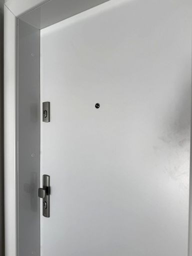 Wohnungseingang / Sicherheitstür