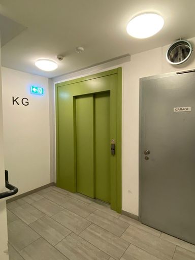 Lift und Garagentüre