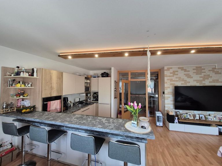 Wohnzimmer obere Ebene