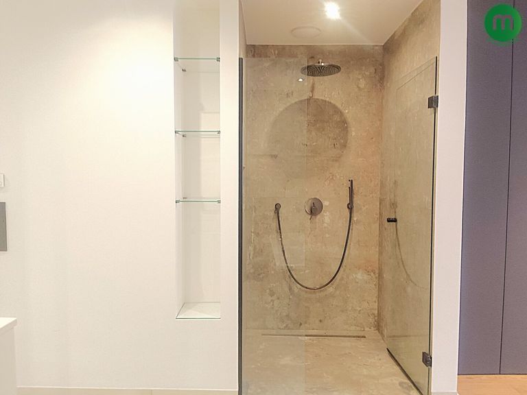 Walk-in-Regendusche
