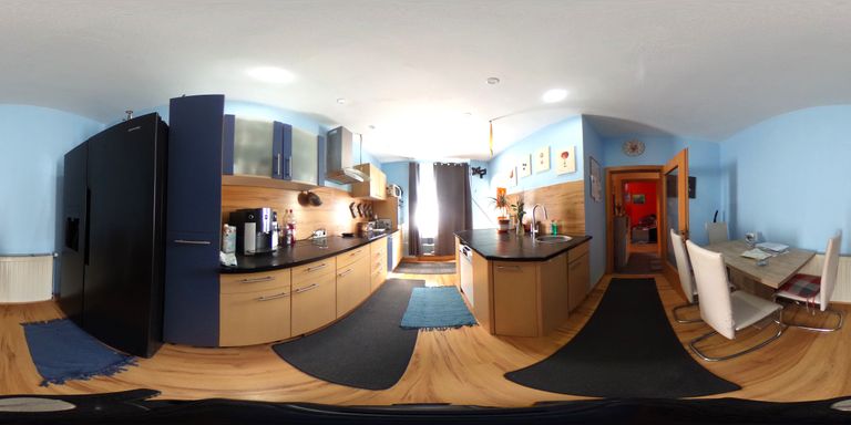 Küche und Essecke 360