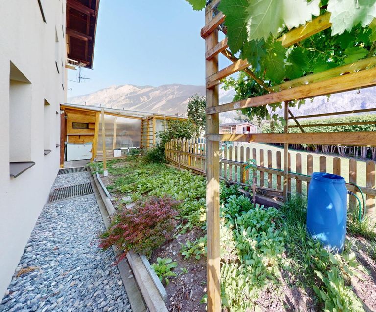 Wohnung - Haiming - Garten