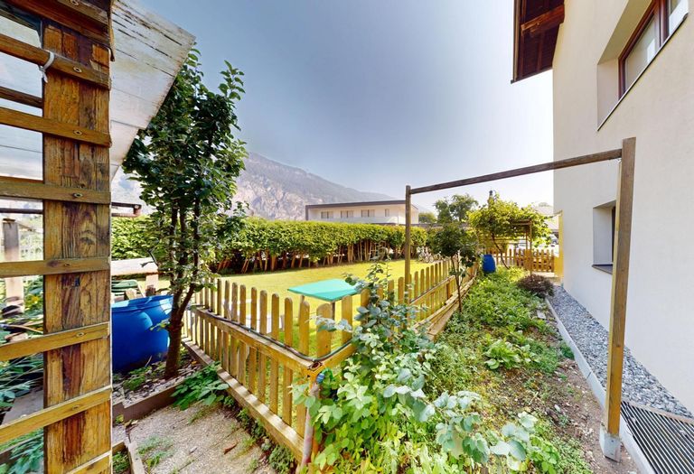 Wohnung - Haiming - Garten
