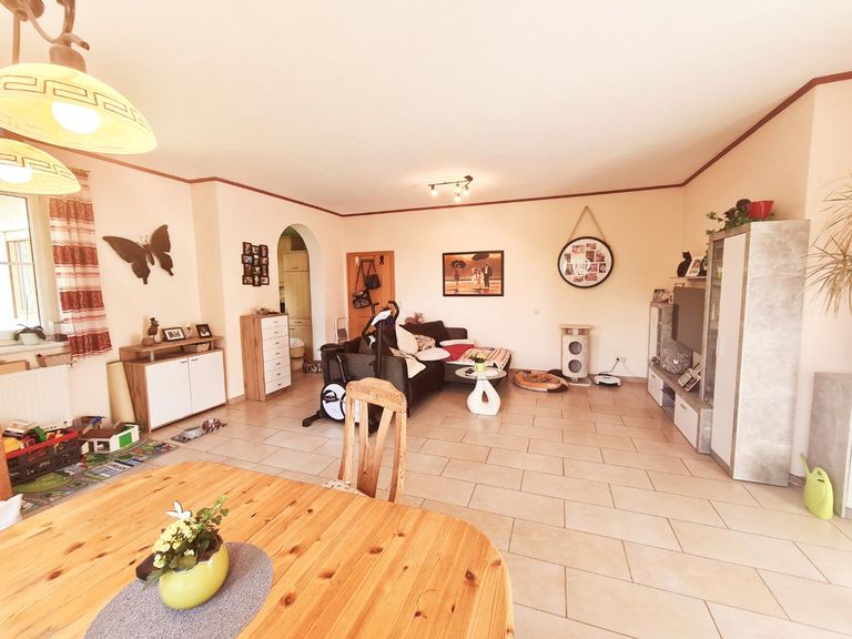 Wohn-Essbereich Privat mit Terrassenzugang