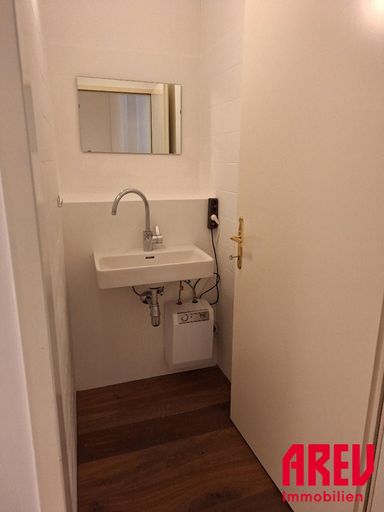 20250328_090108_resized