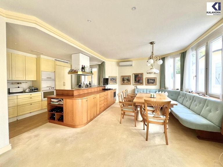 Eßzimmer & Wohnküche