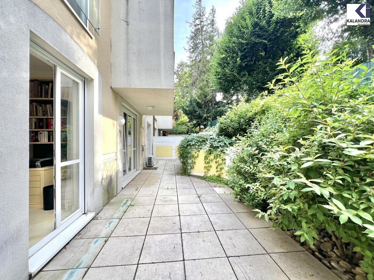 Terrasse/ Gartenteil_Rückseite 