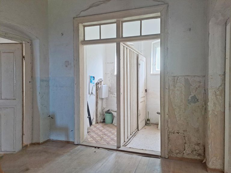 21 E1 OG  Vorhaus hinten mit WC-Anlagen