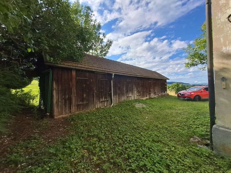 4 Außenansicht Holzstadel