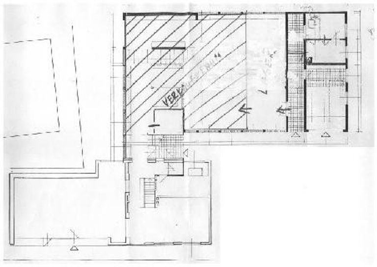 EG Verkaufsraum und Lager