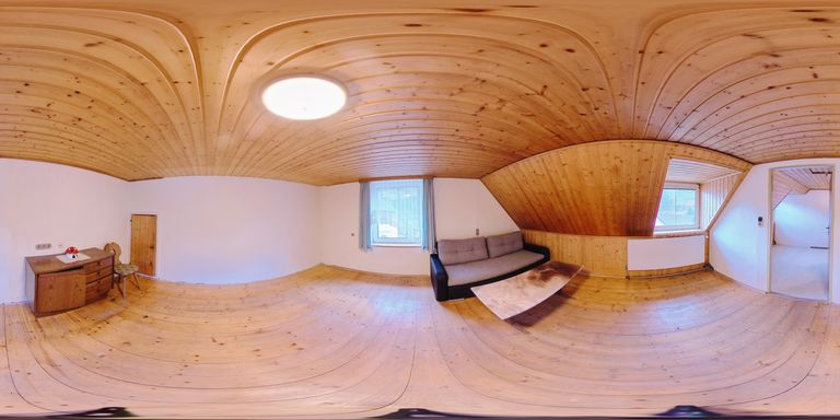 2_IMG_20240308_231500_317