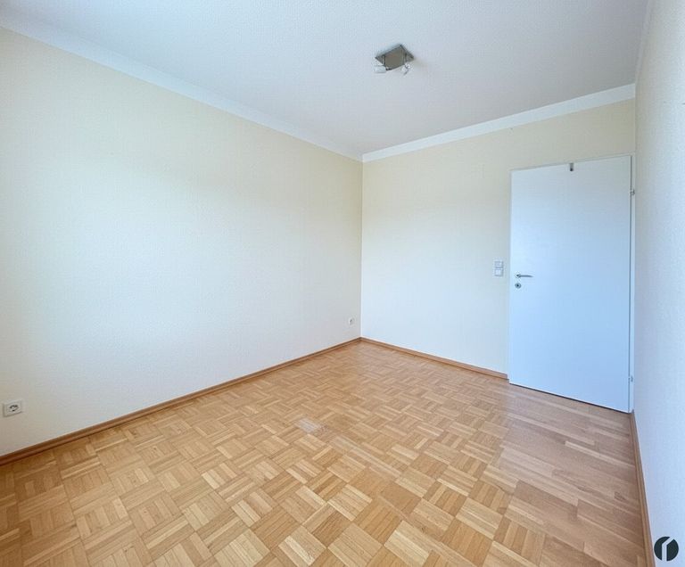 Schlafzimmer mit KI bearbeitet