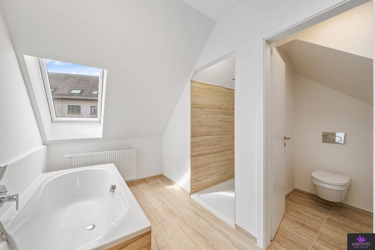 Badezimmer Dachgeschoss