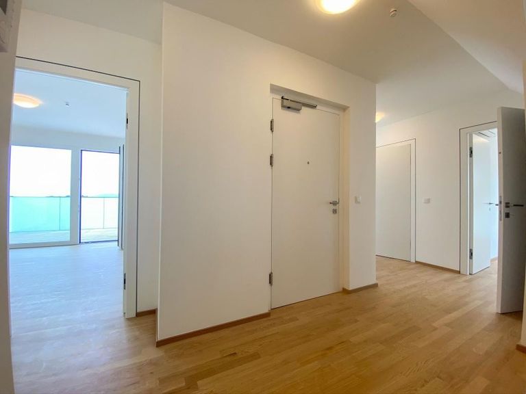 Vorraum-mit-Liftzugang