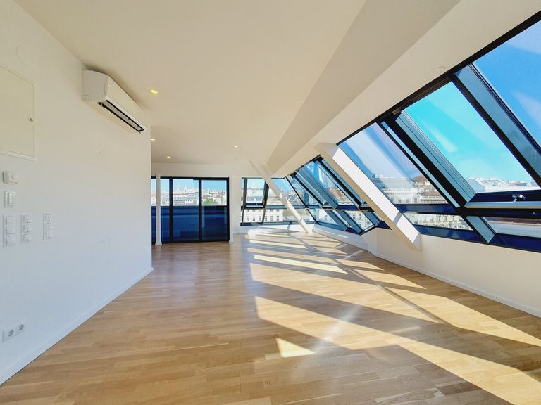 Wohnbereich im Obergeschoss aktueller Zustand