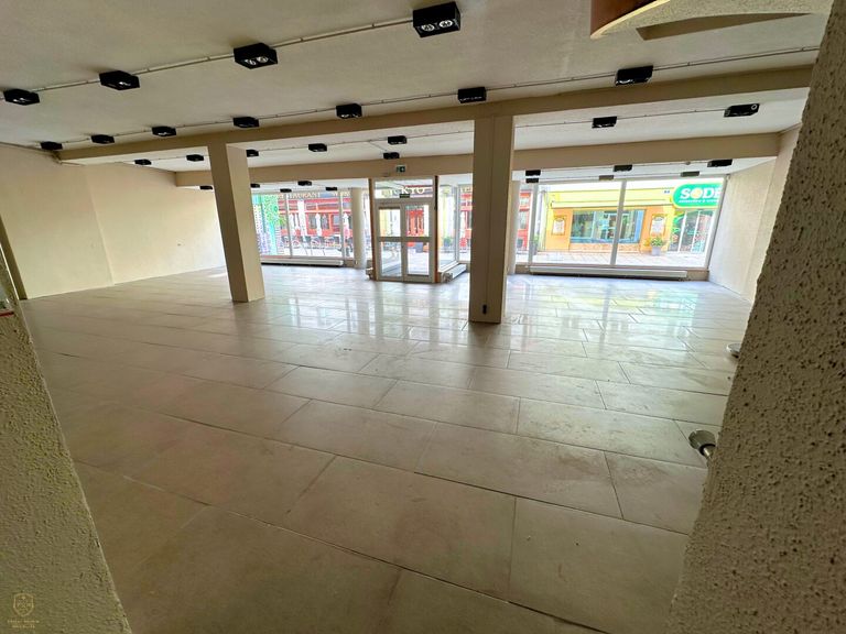 Erdgeschoss Verkaufsraum