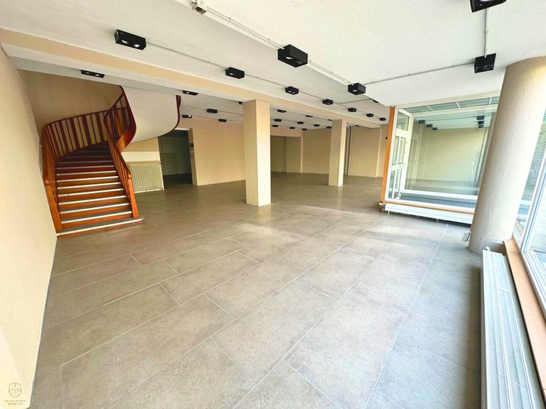 Erdgeschoss Verkaufsraum