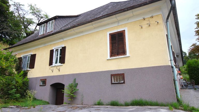 Kellereingang Straßenseite