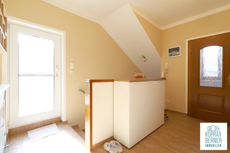 OG1_Vorraum - Ausgang Terrasse