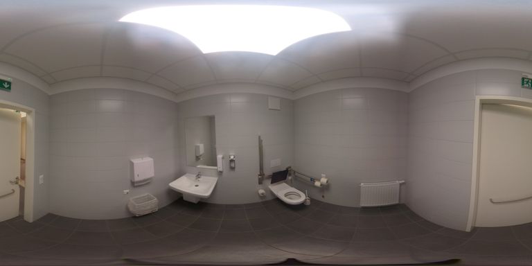 WC Damen + barr