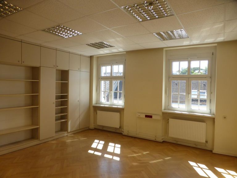 Büro 5