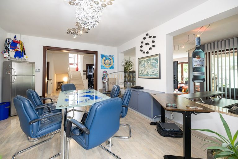 Wohnbereich-Besprechungsraum