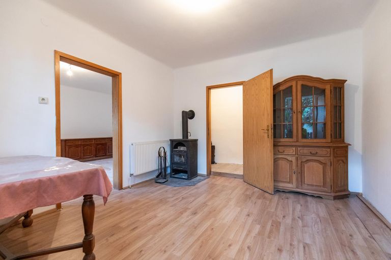 17. Wohneinheit 2 Wohn-, Essbereich