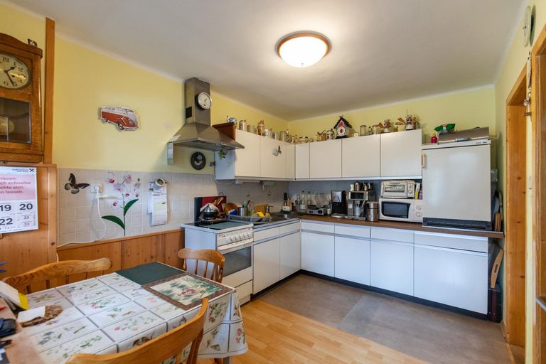 11. Haupthaus Küche