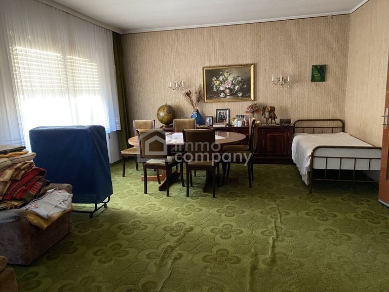 Das Wohnzimmer bietet auch viel Platz